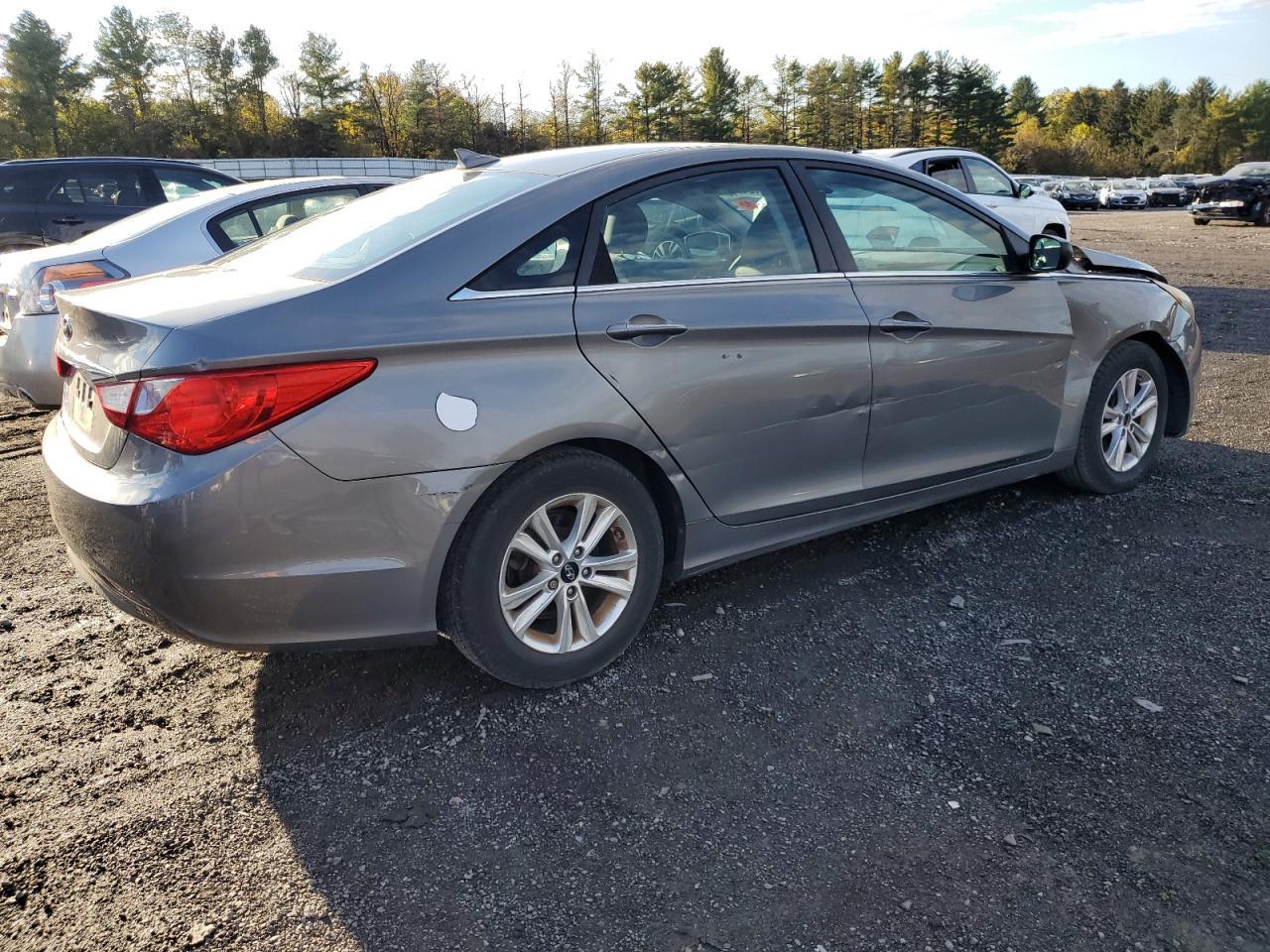 2012 HYUNDAI SONATA