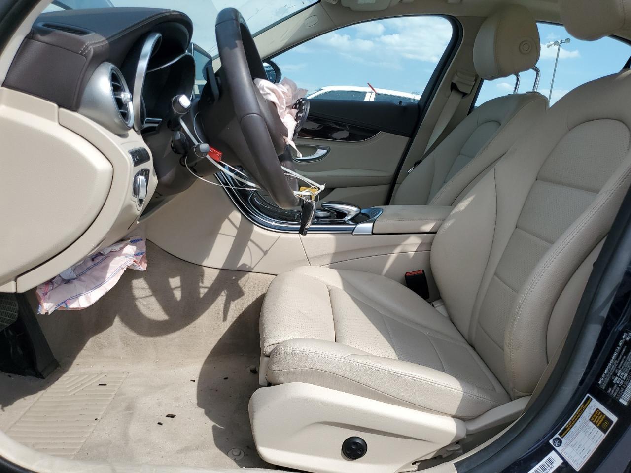 2016 MERCEDES-BENZ C-CLASS