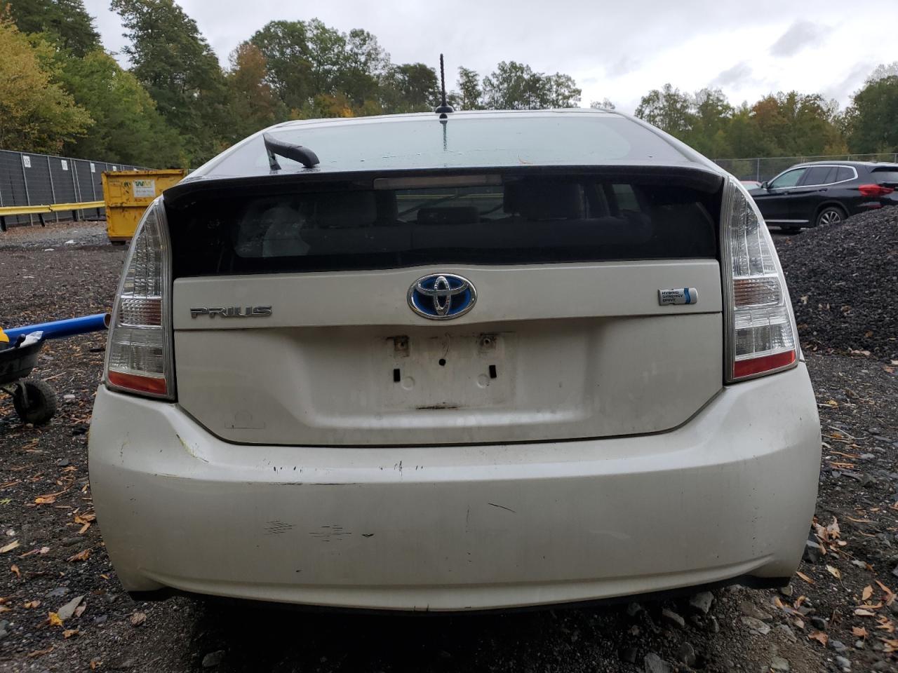 2010 TOYOTA PRIUS