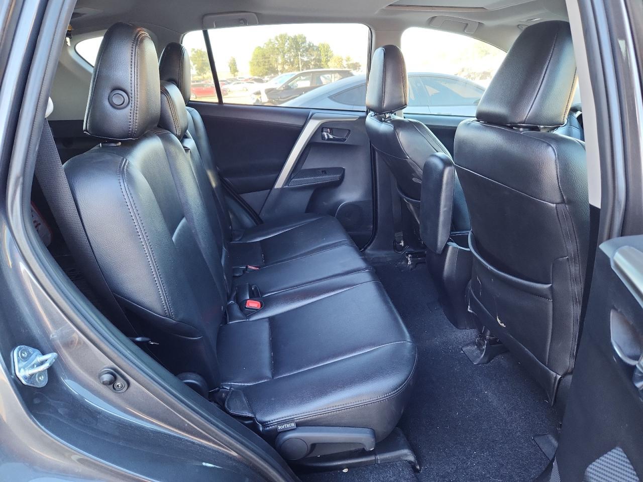 2014 TOYOTA RAV4