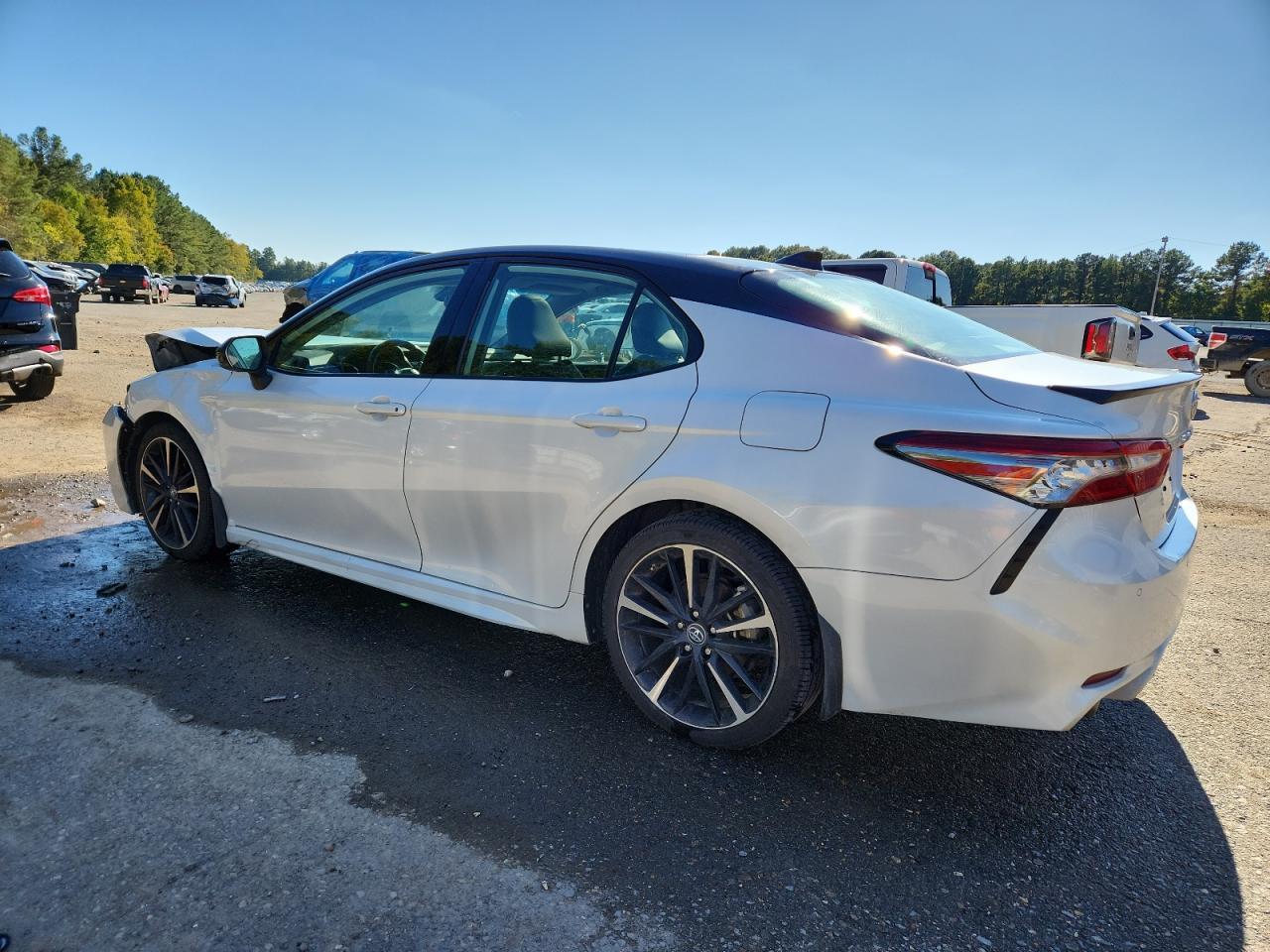 2019 TOYOTA CAMRY