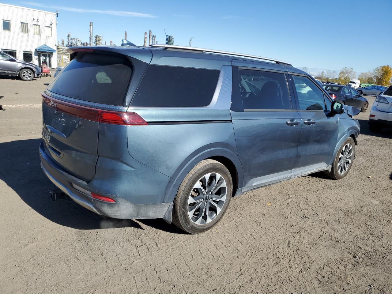 2023 KIA Carnival