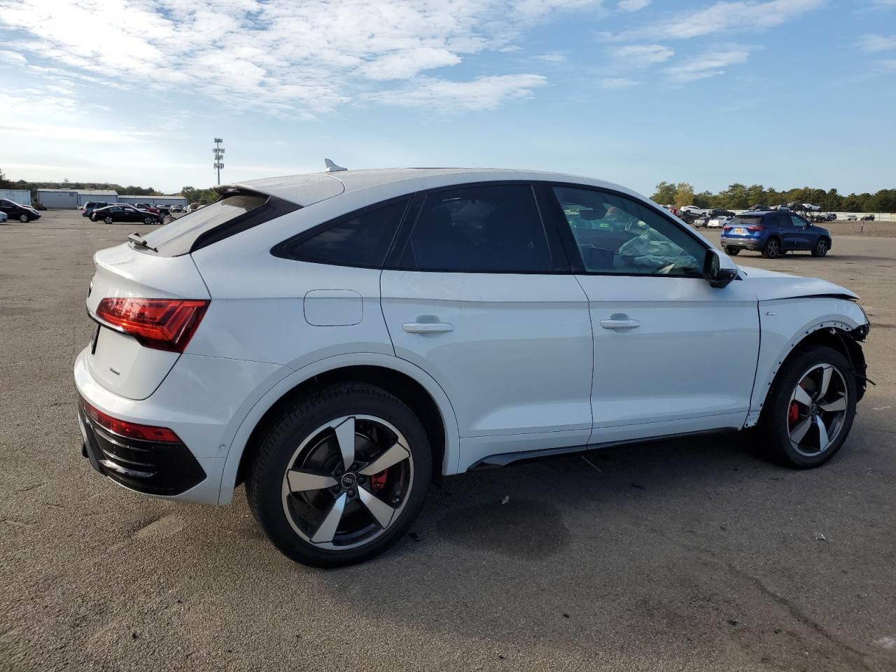 2024 AUDI Q5