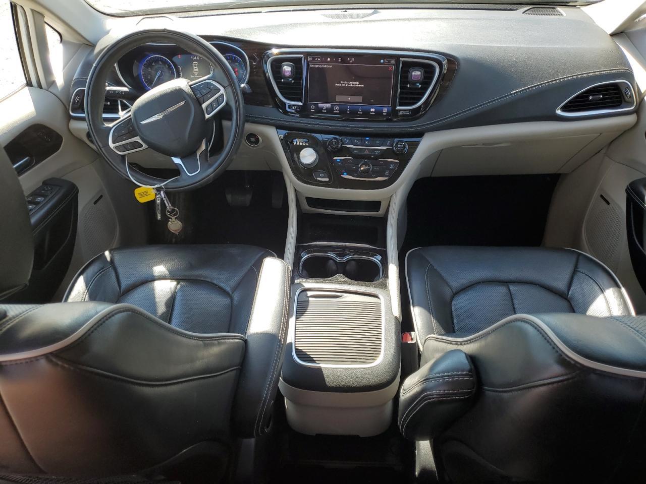 2022 CHRYSLER Pacifica