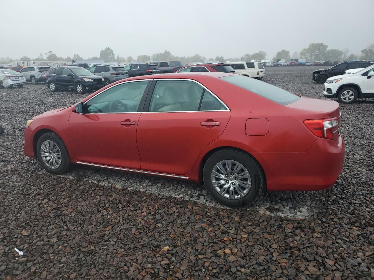 2014 TOYOTA CAMRY