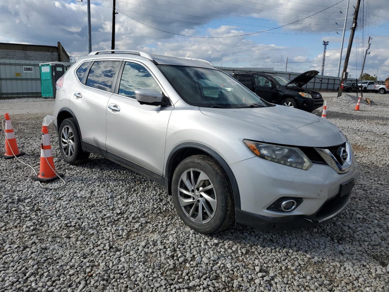 2014 NISSAN ROGUE