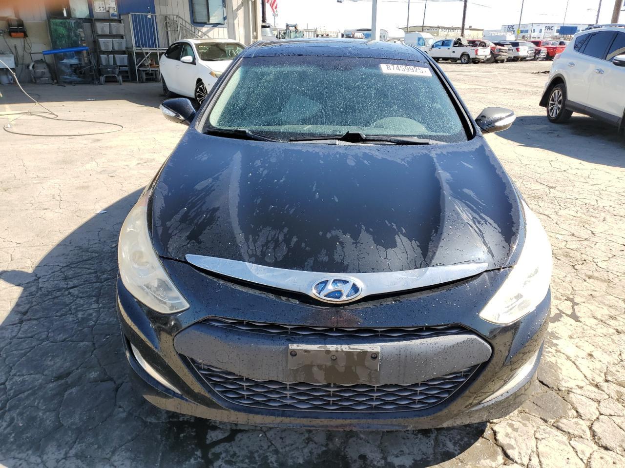 2013 HYUNDAI SONATA