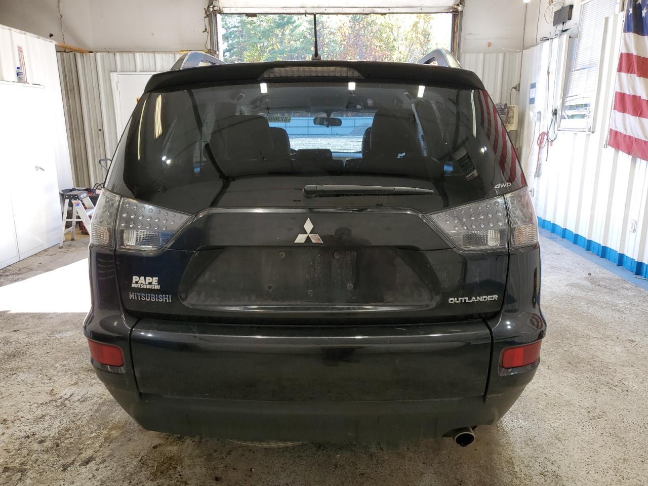 2012 MITSUBISHI outlander