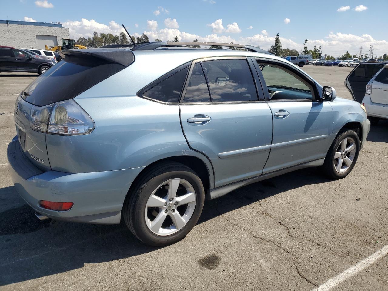 2005 LEXUS Rx 330