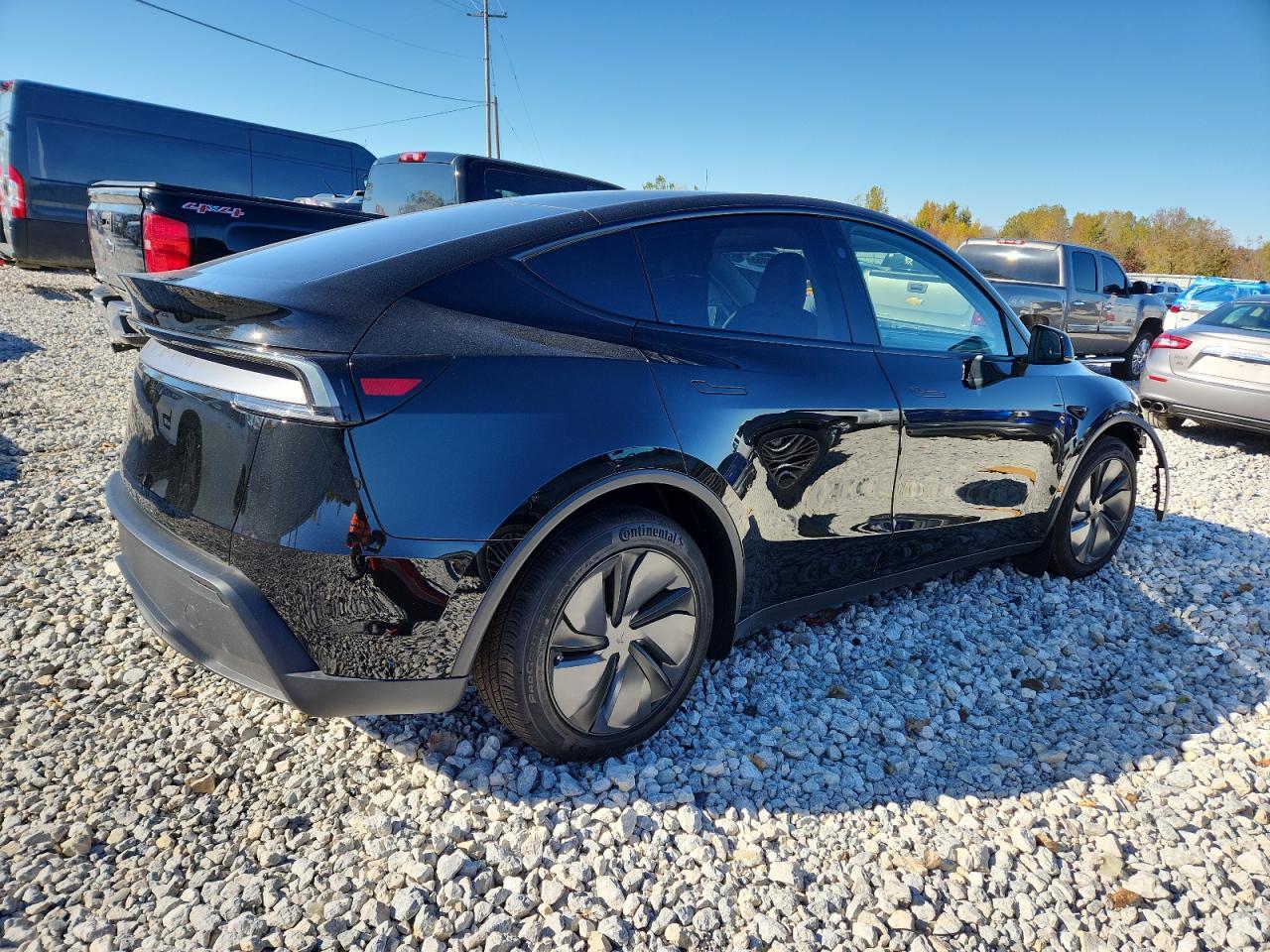 2026 TESLA MODEL Y