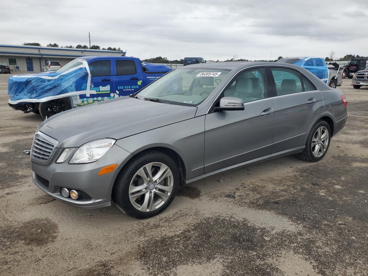 2010 MERCEDES-BENZ E-Class