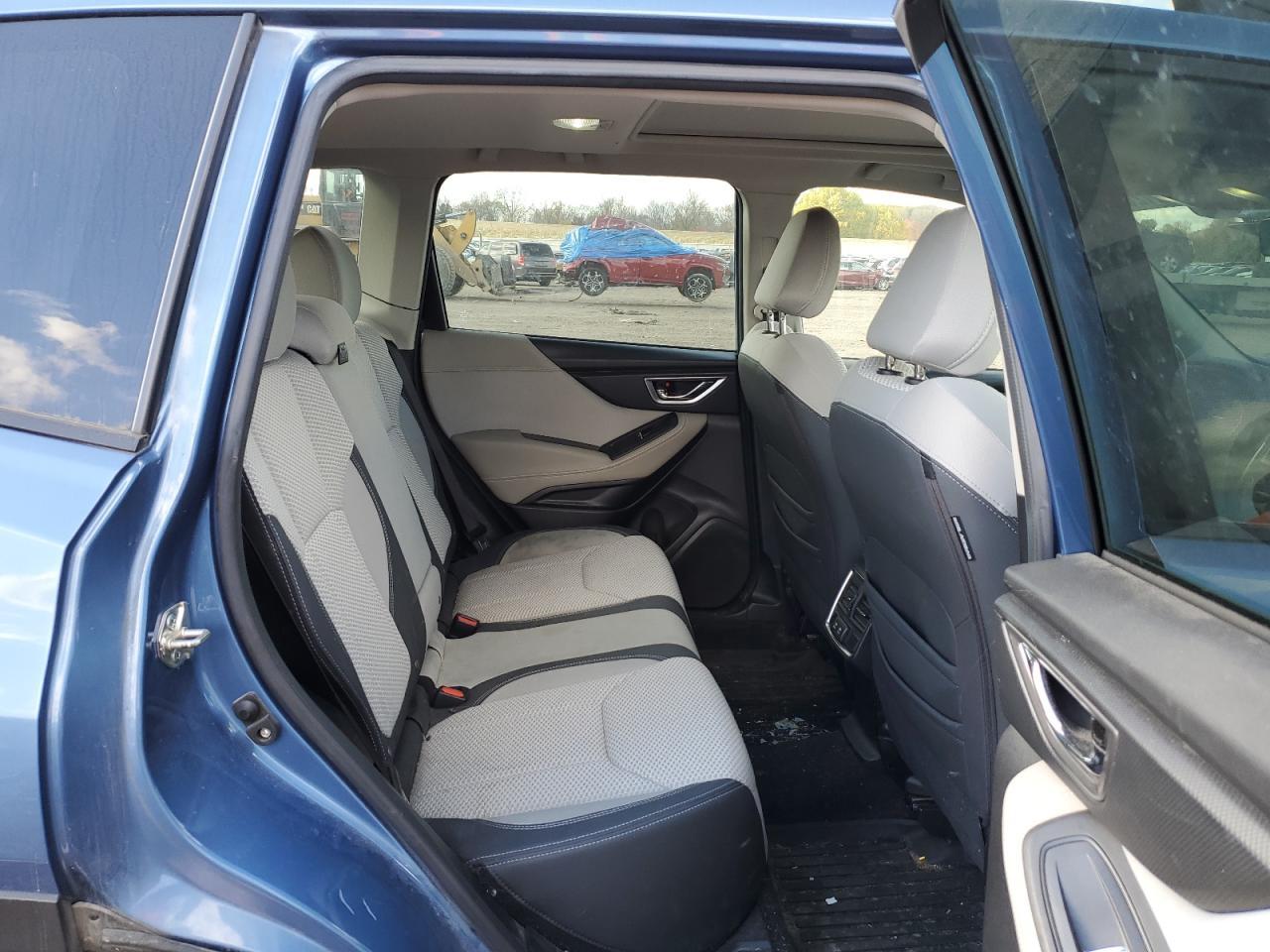 2020 SUBARU FORESTER