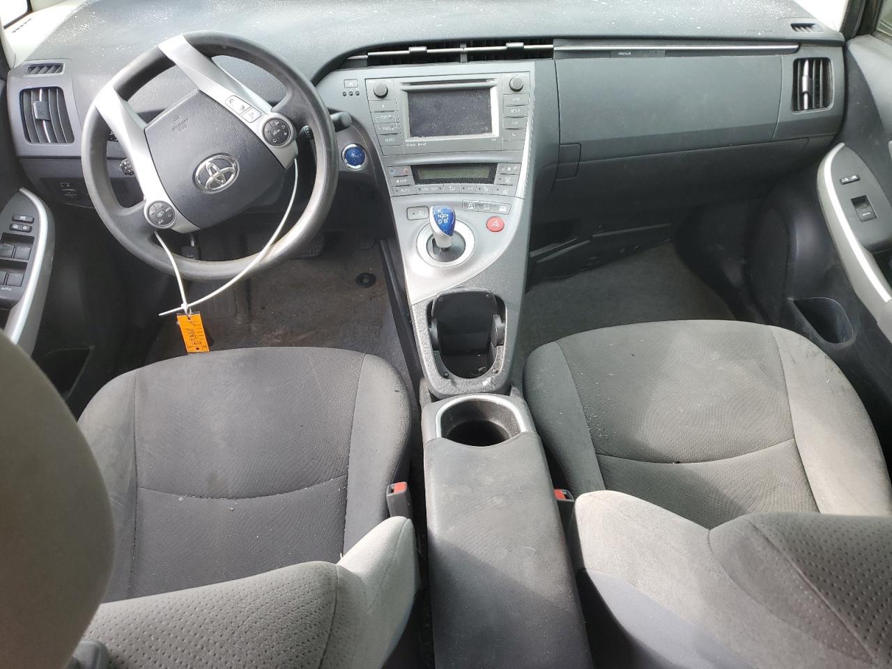 2015 TOYOTA PRIUS