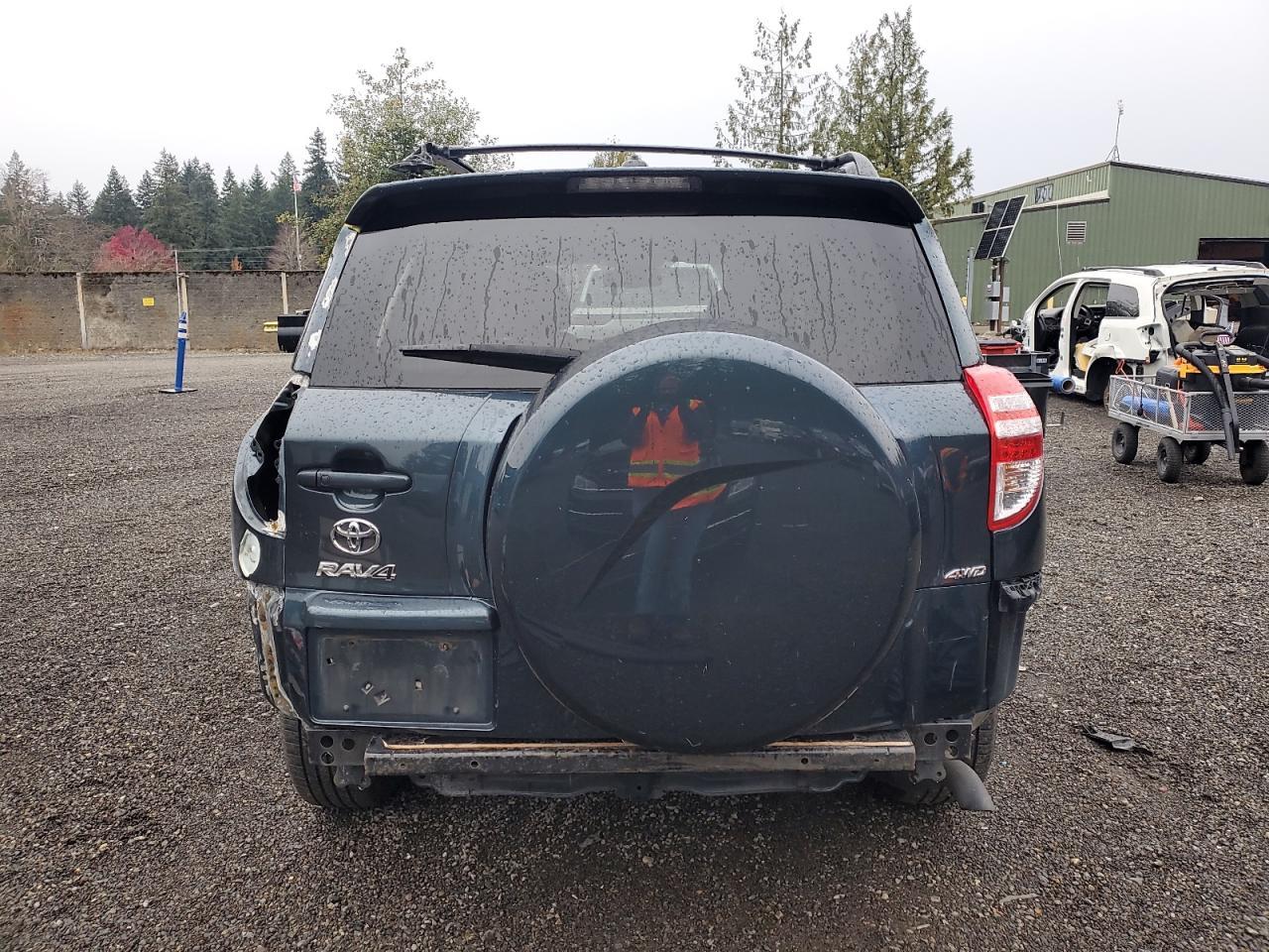 2012 TOYOTA RAV4