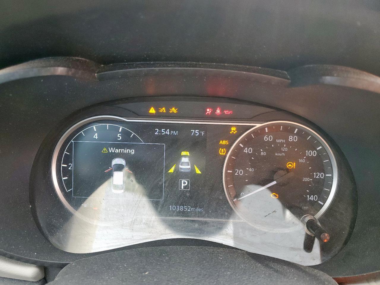 2021 NISSAN VERSA