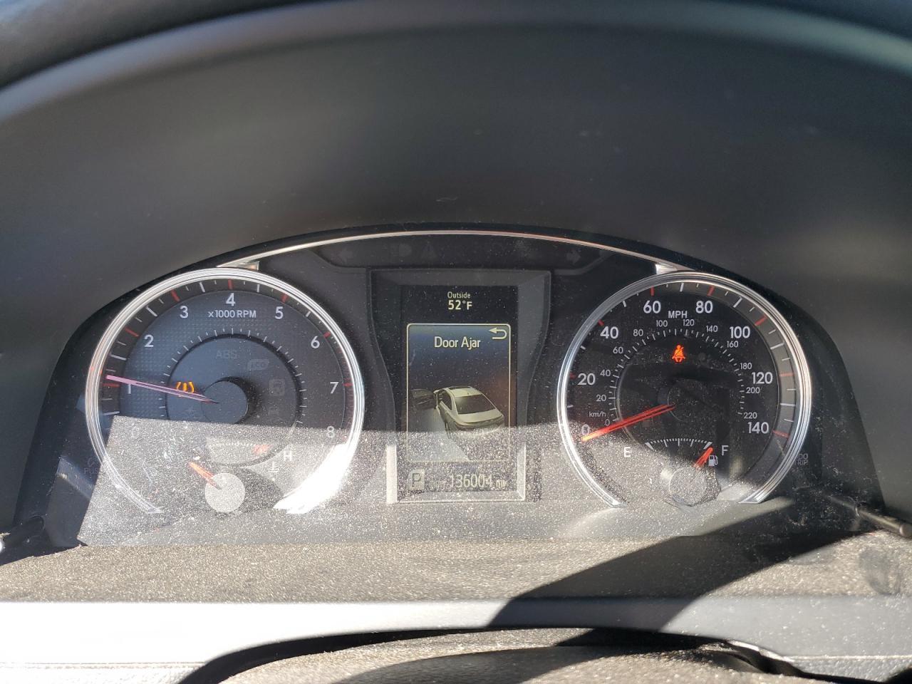 2016 TOYOTA CAMRY