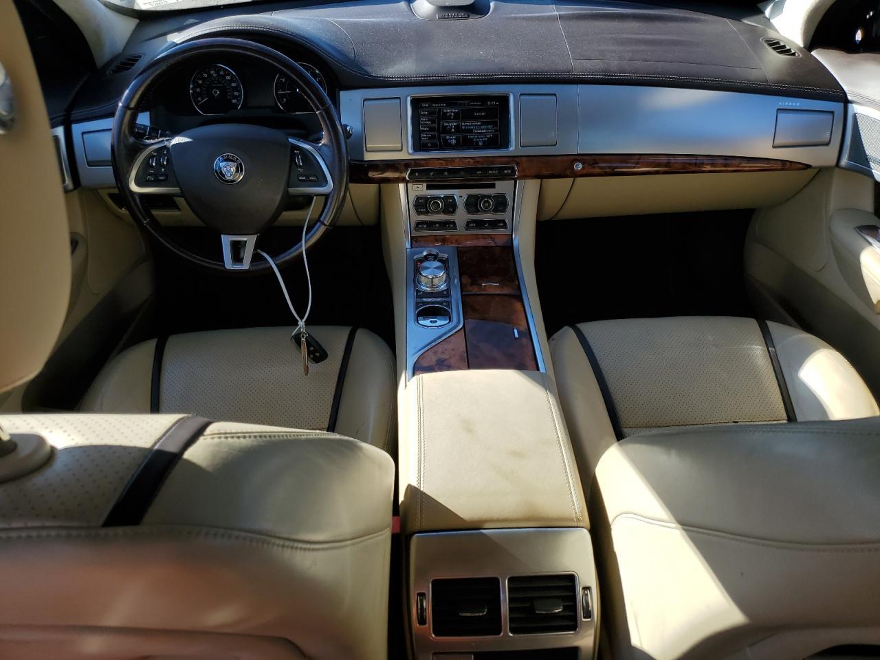 2015 JAGUAR XF