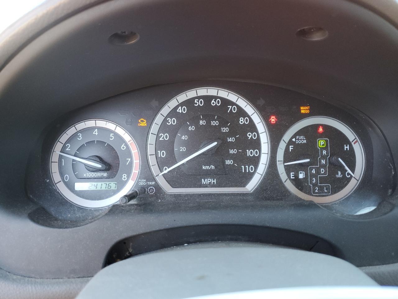 2006 TOYOTA SIENNA