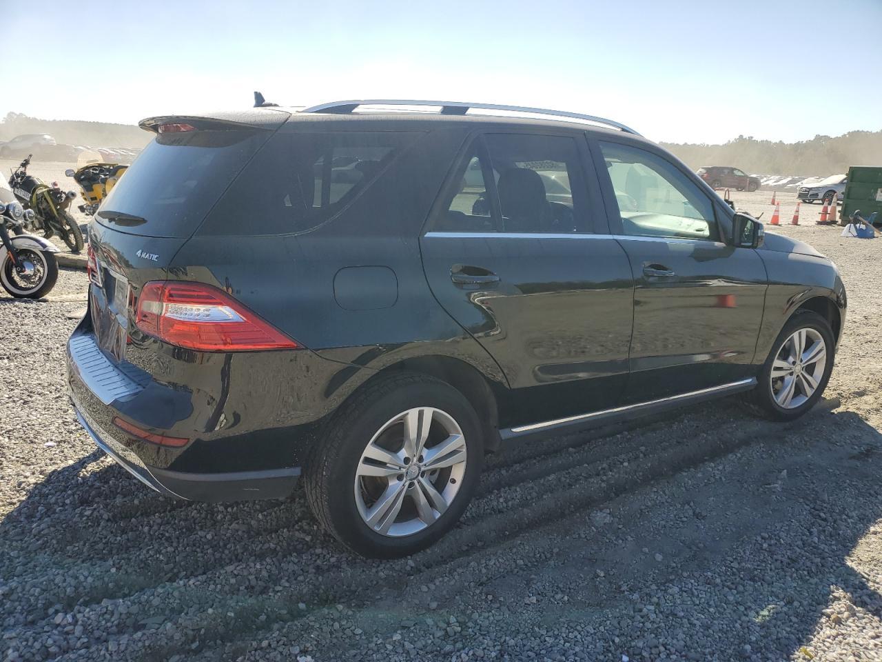 2012 MERCEDES-BENZ ML-Class