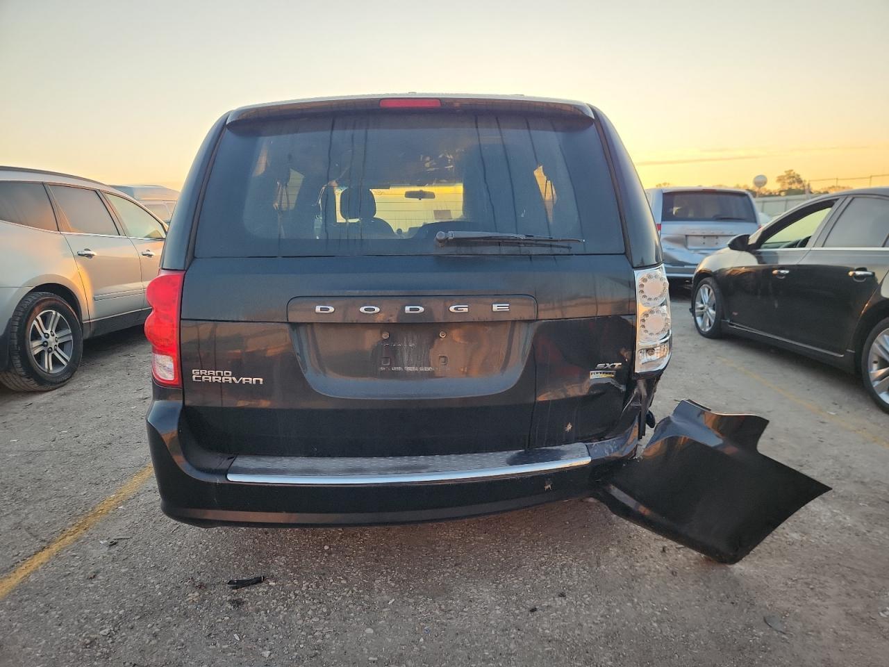 2016 DODGE GRAND CARAVAN