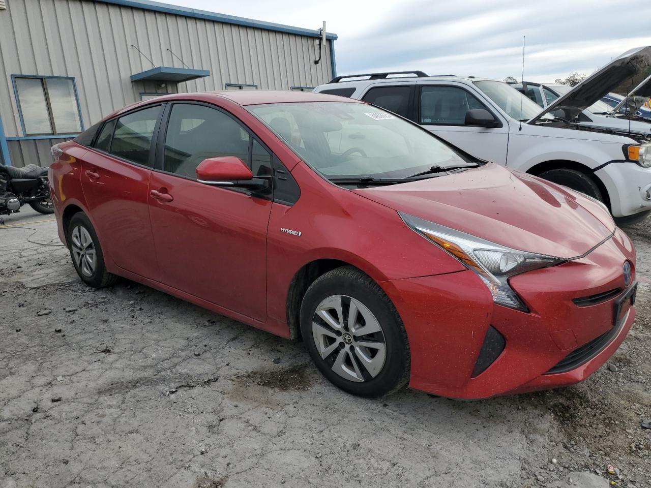 2017 TOYOTA PRIUS