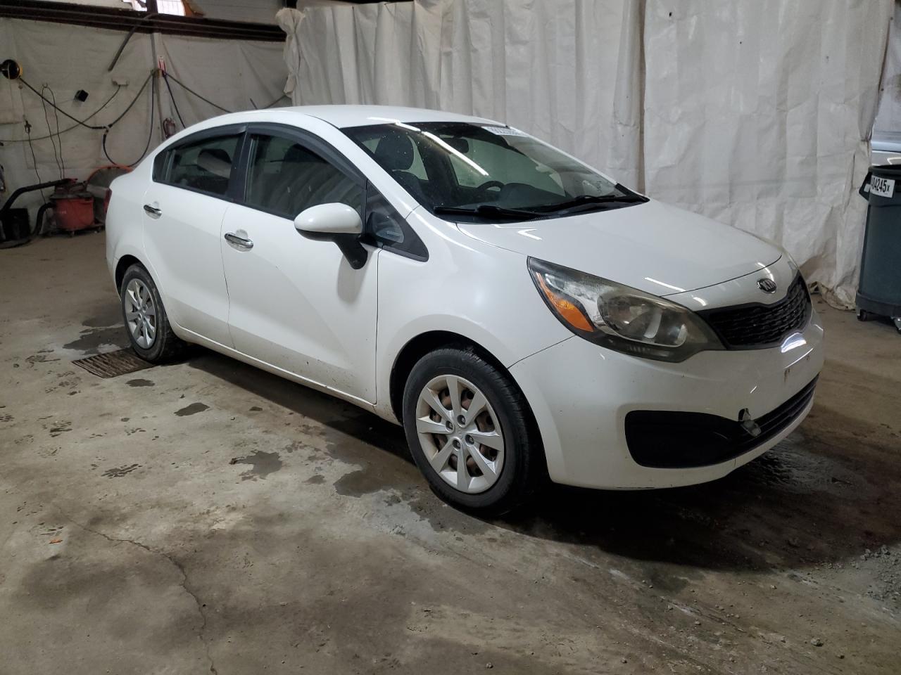 2013 KIA RIO