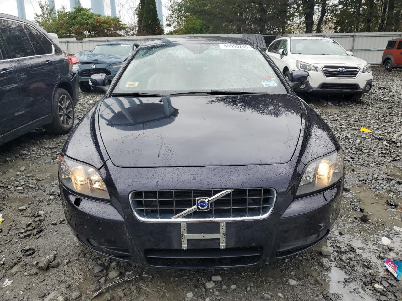 2009 VOLVO C70