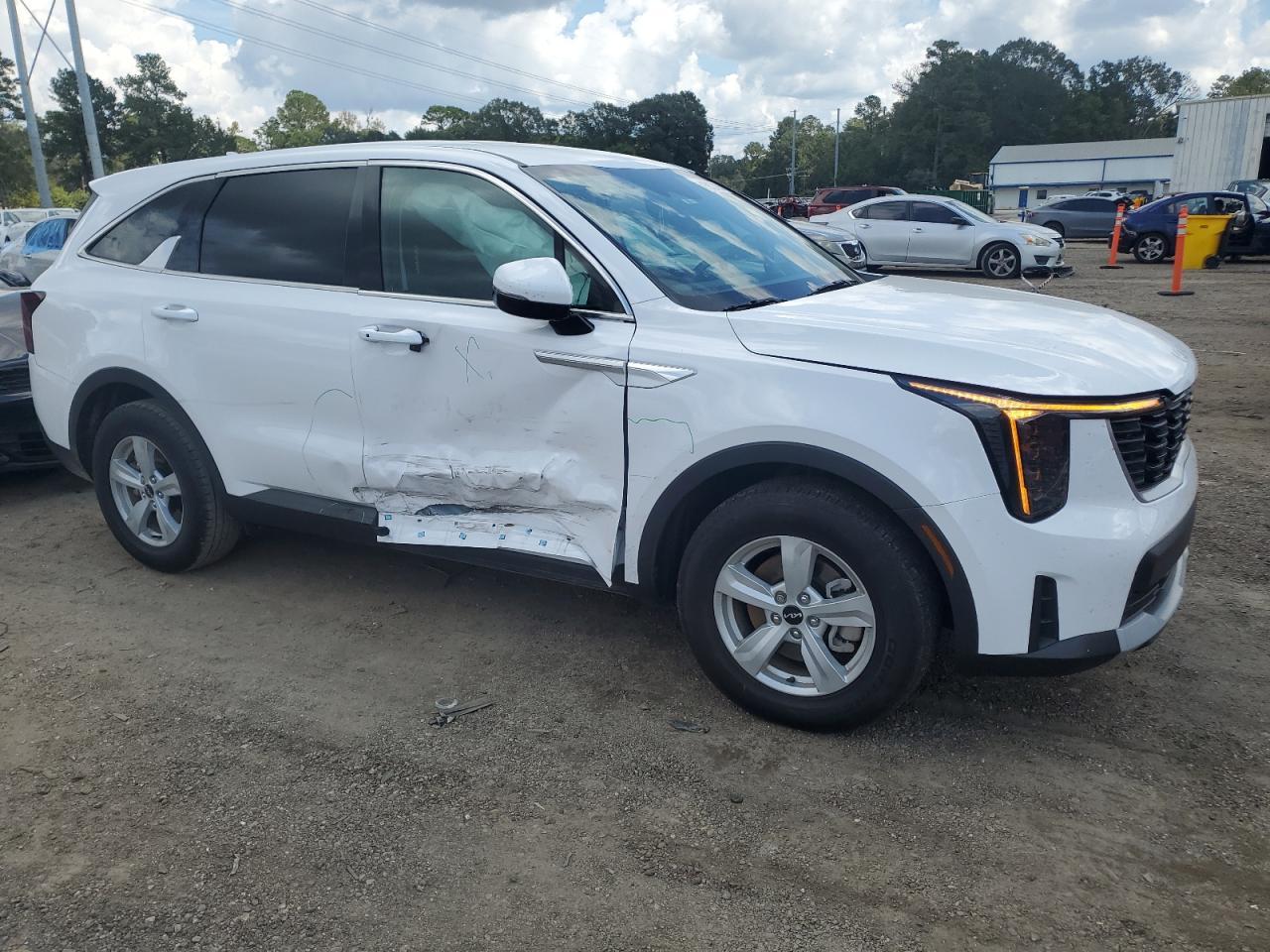 2025 KIA SORENTO