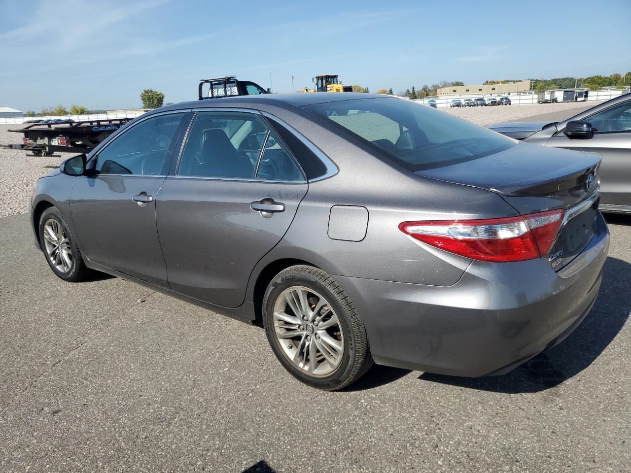 2017 TOYOTA CAMRY