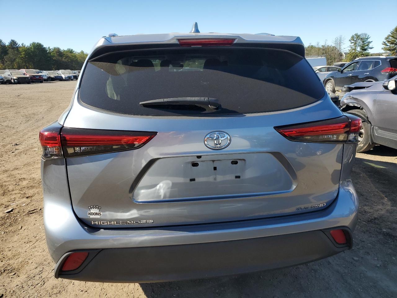 2021 TOYOTA HIGHLANDER