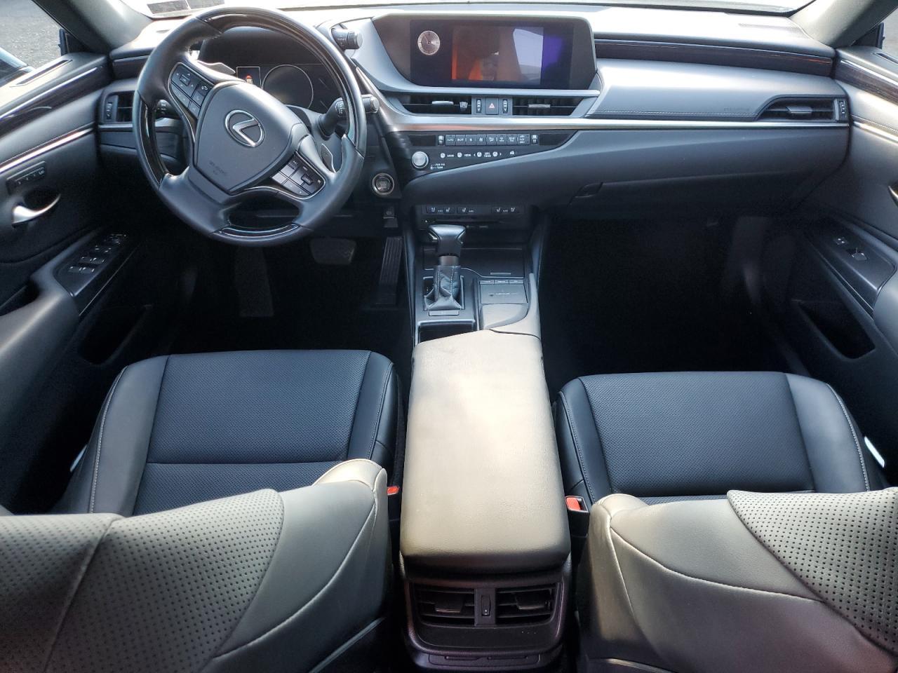 2021 LEXUS Es