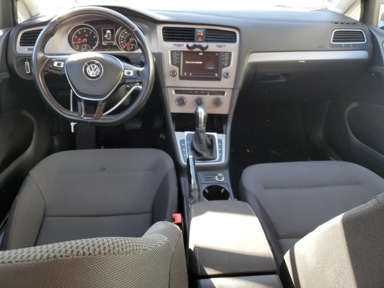 2017 VOLKSWAGEN GOLF