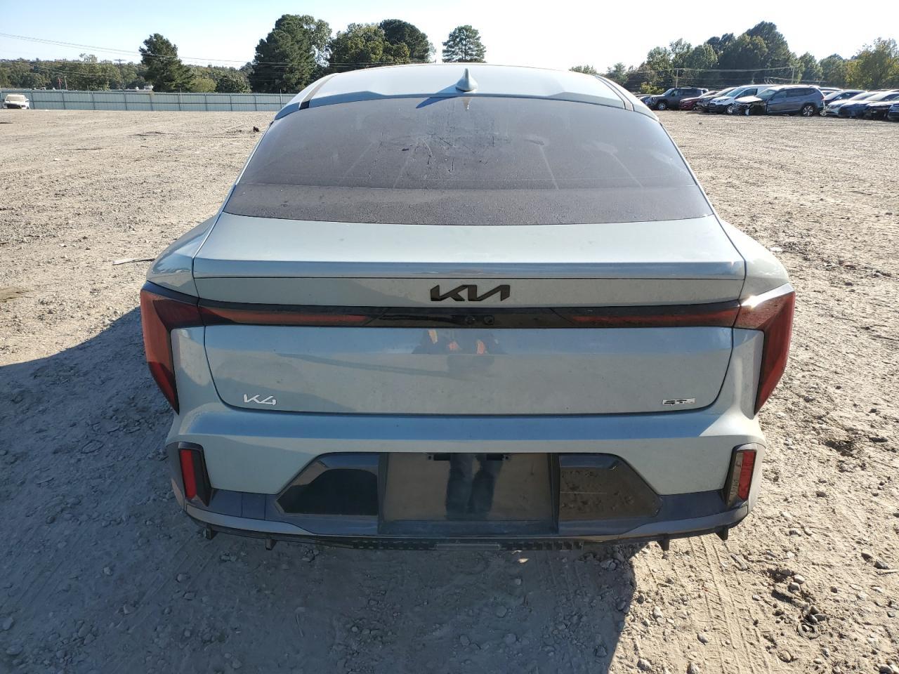 2025 KIA K4
