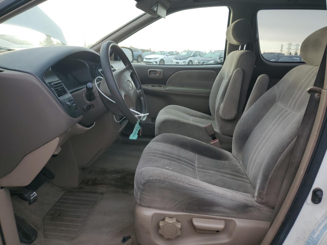1998 TOYOTA SIENNA