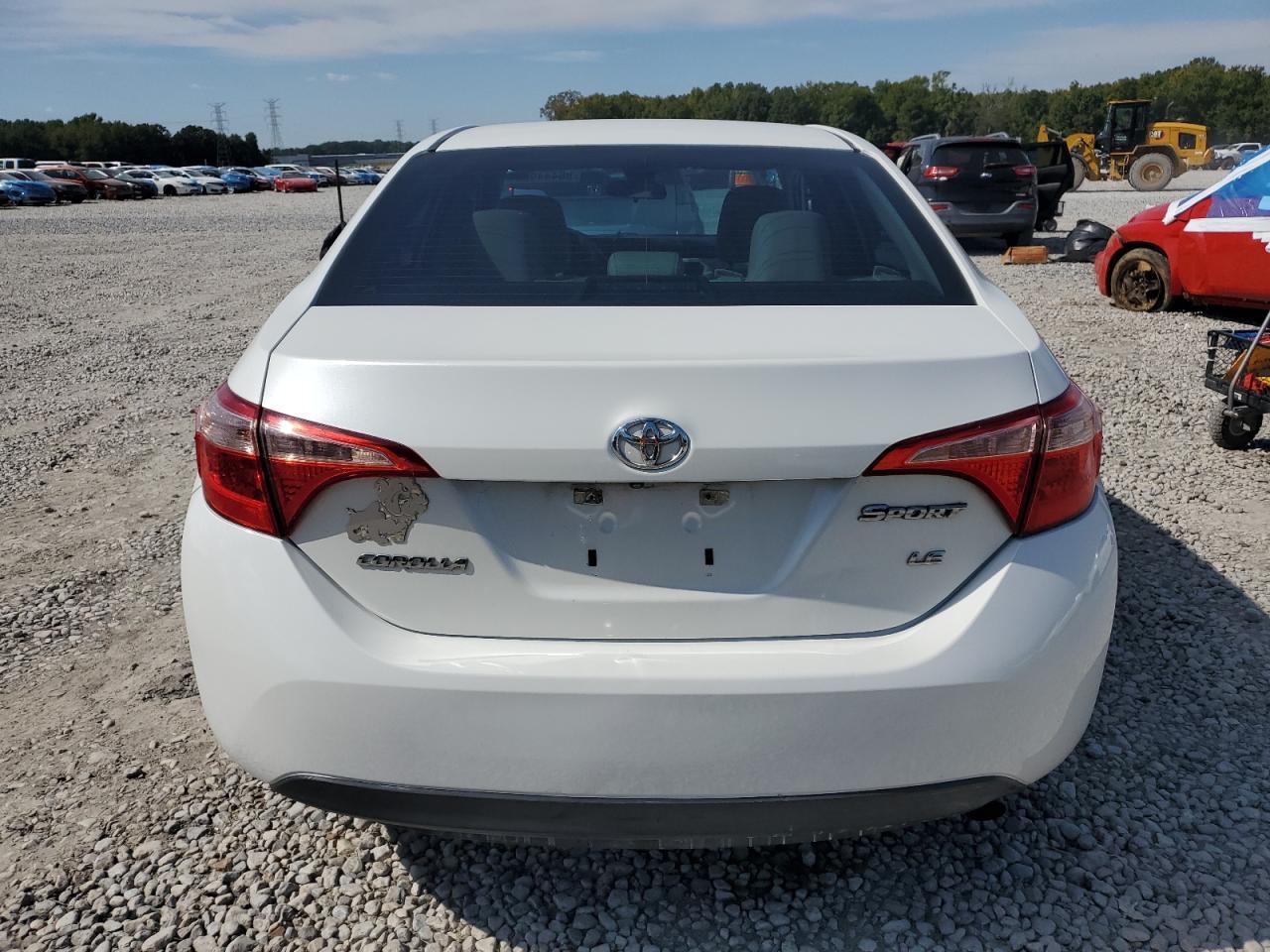 2018 TOYOTA COROLLA