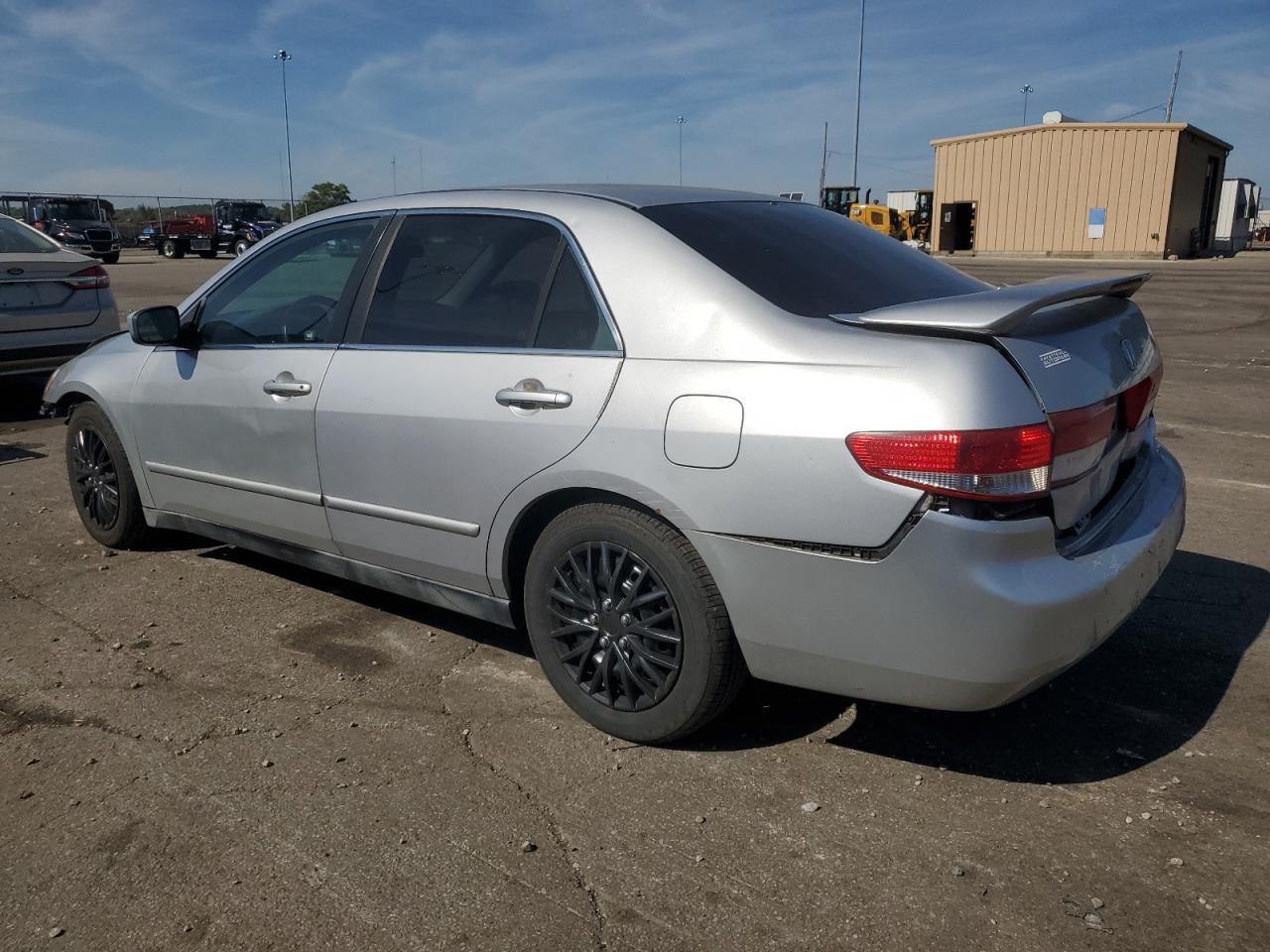 2004 HONDA ACCORD
