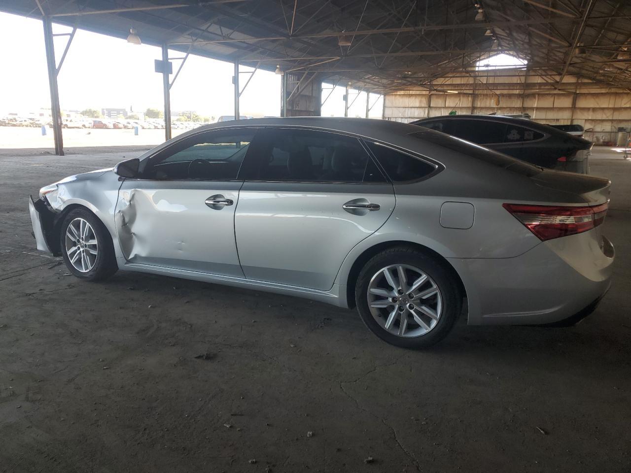 2013 TOYOTA Avalon
