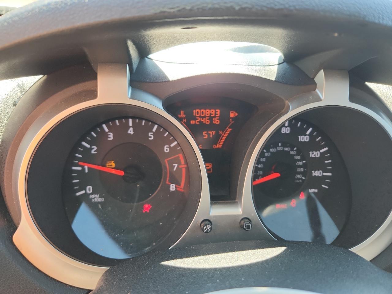 2011 NISSAN Juke