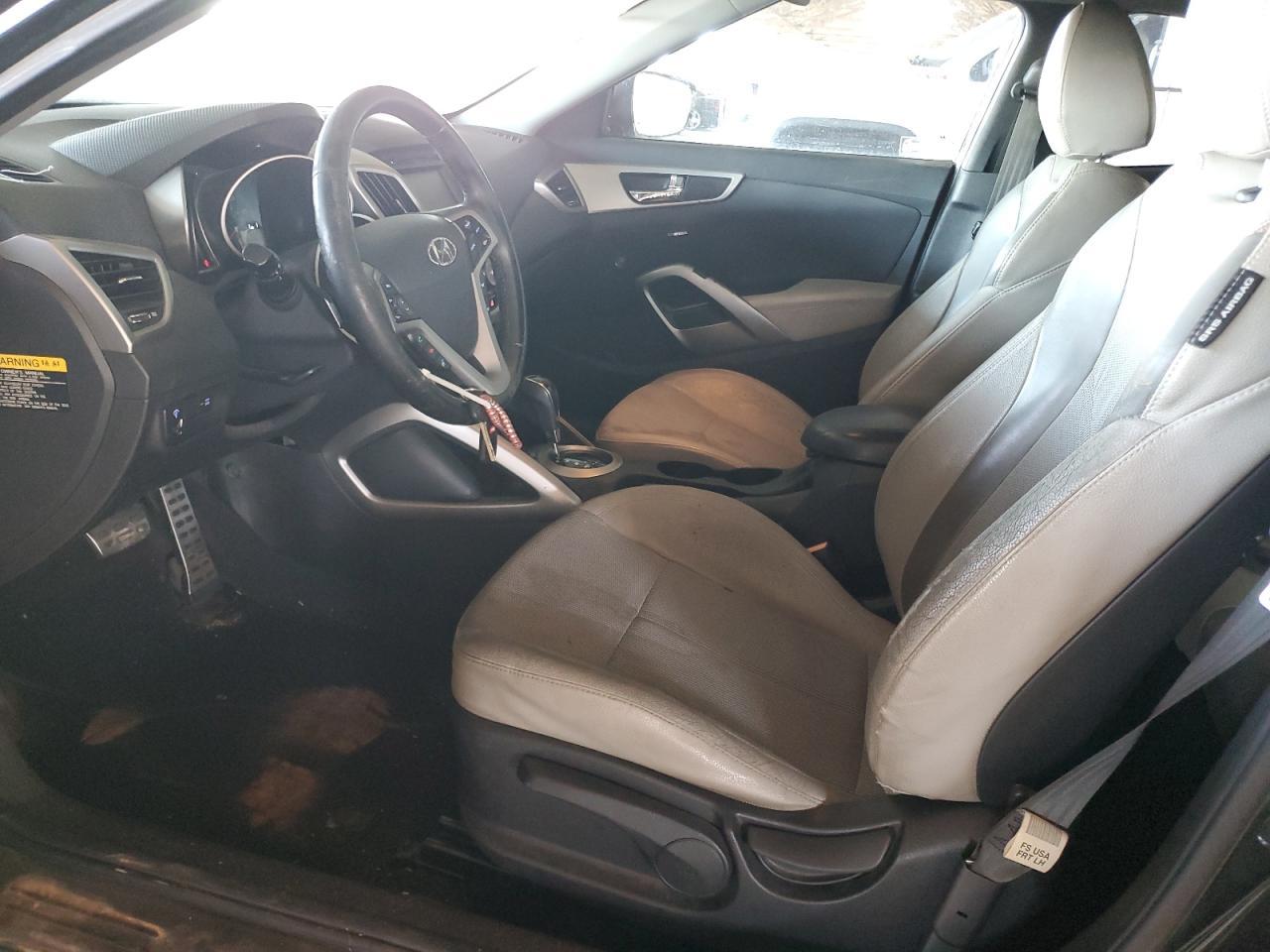 2013 HYUNDAI VELOSTER