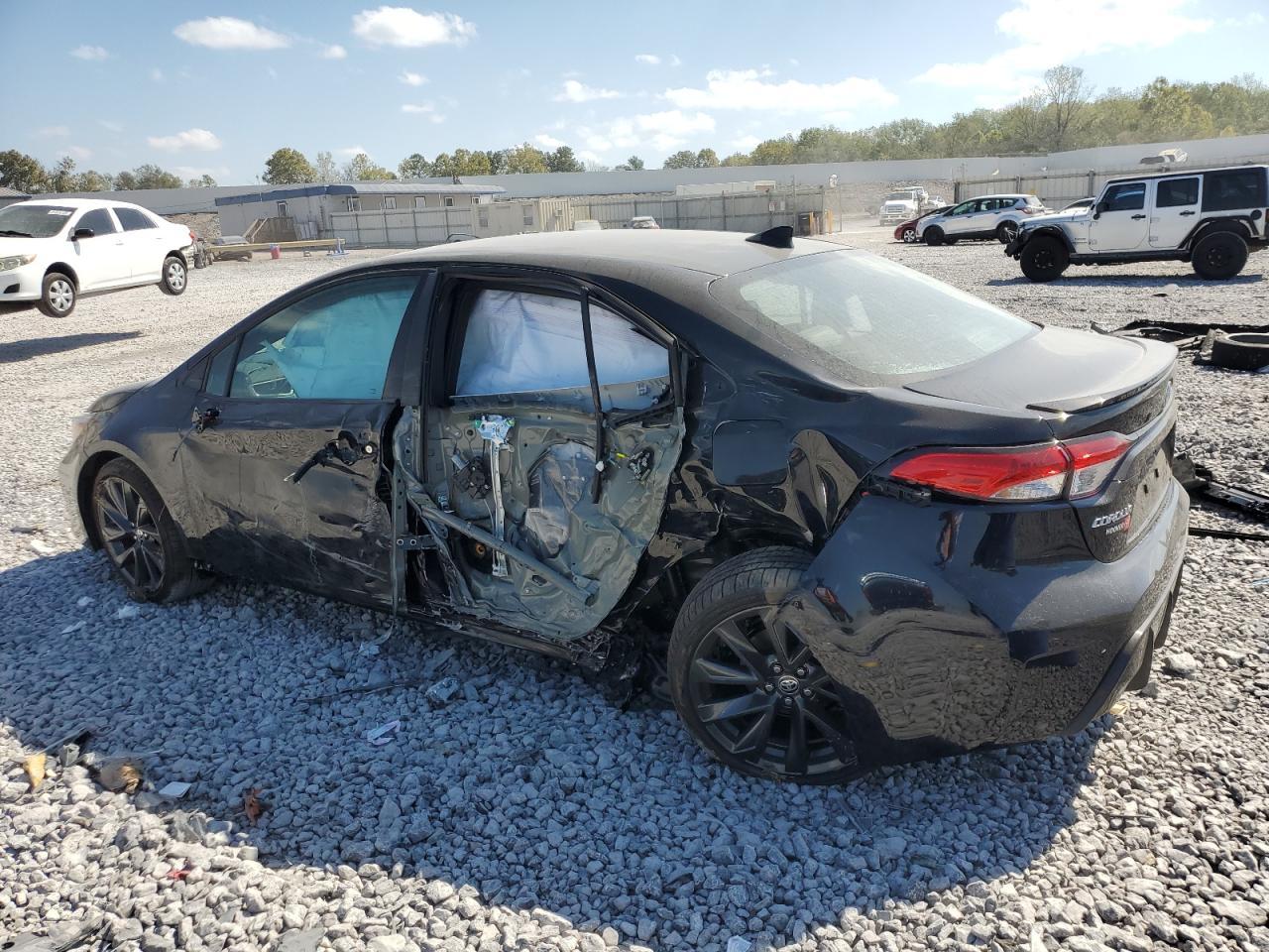 2025 TOYOTA COROLLA