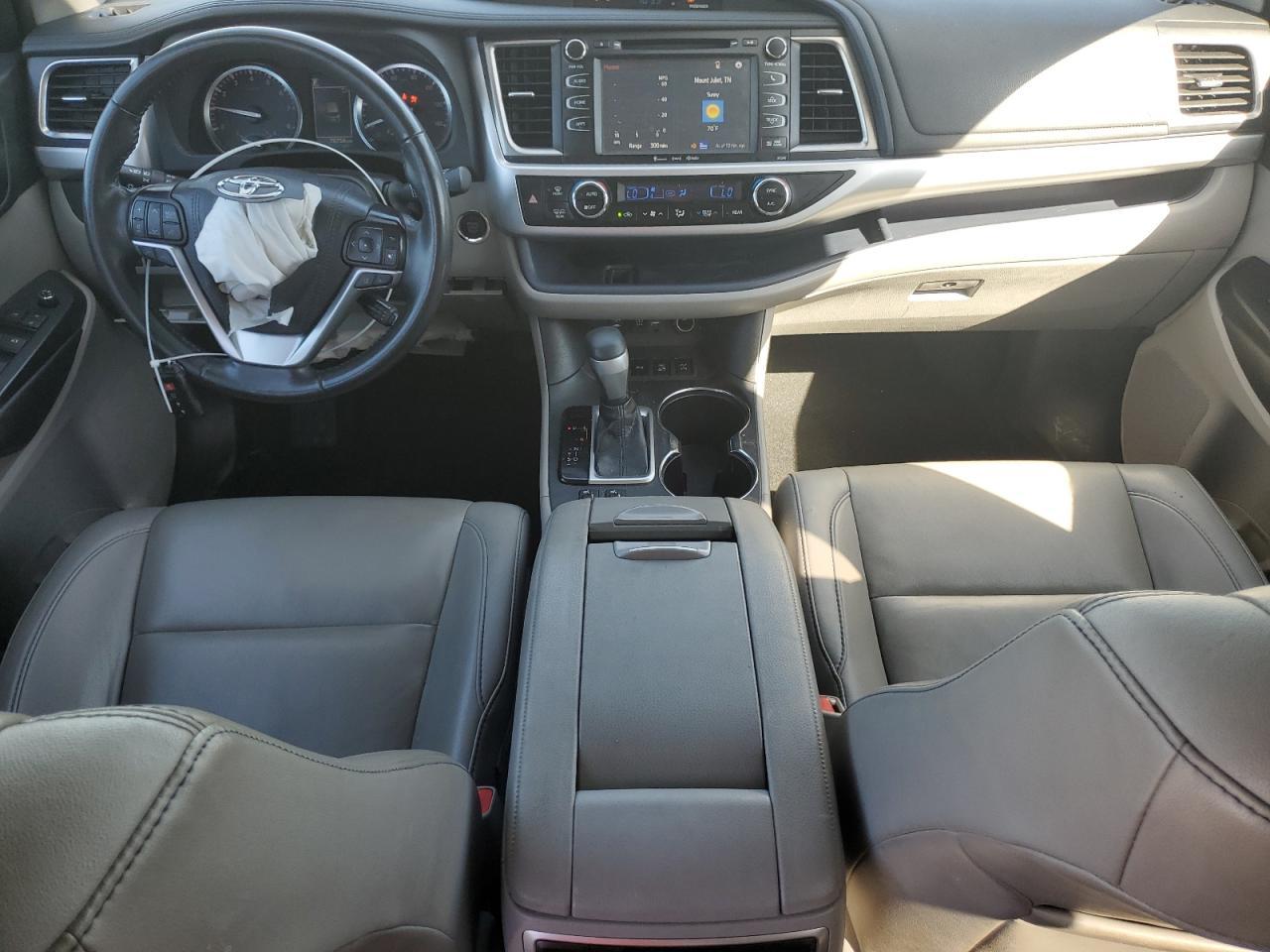 2019 TOYOTA HIGHLANDER