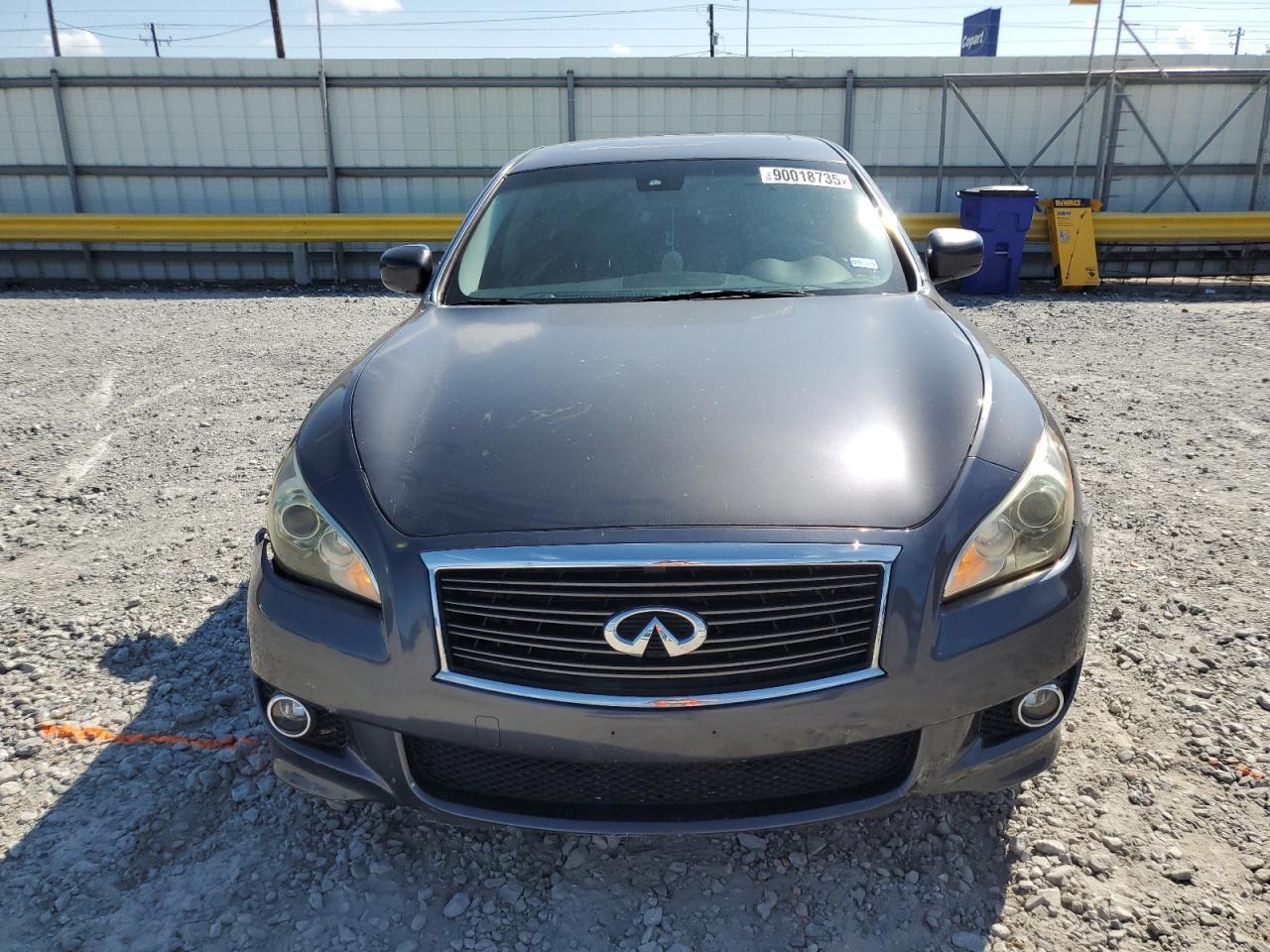 2011 INFINITI M37