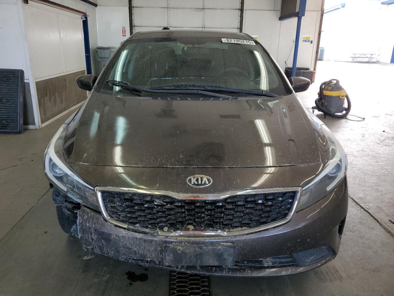 2017 KIA FORTE