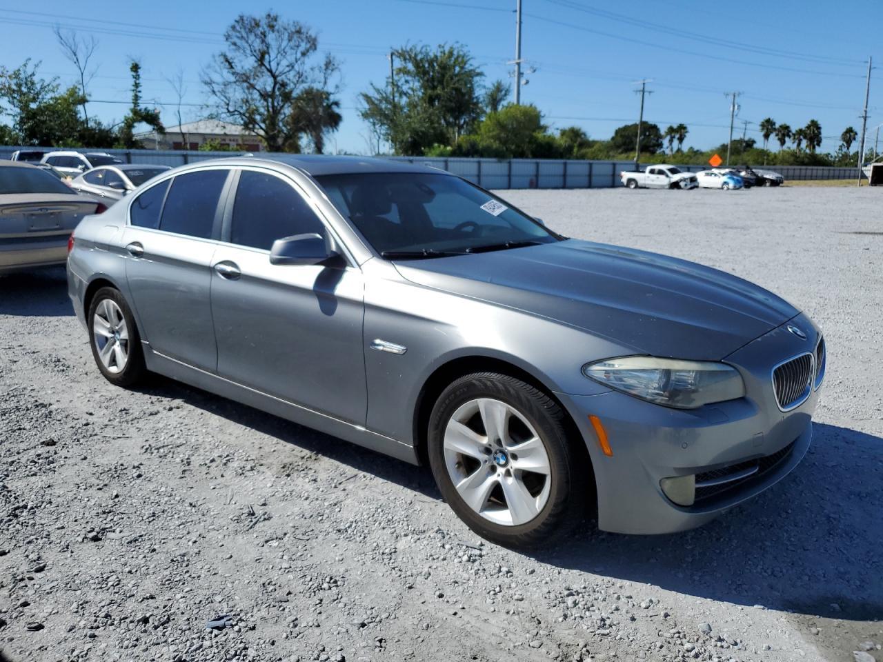 2011 BMW 5 series