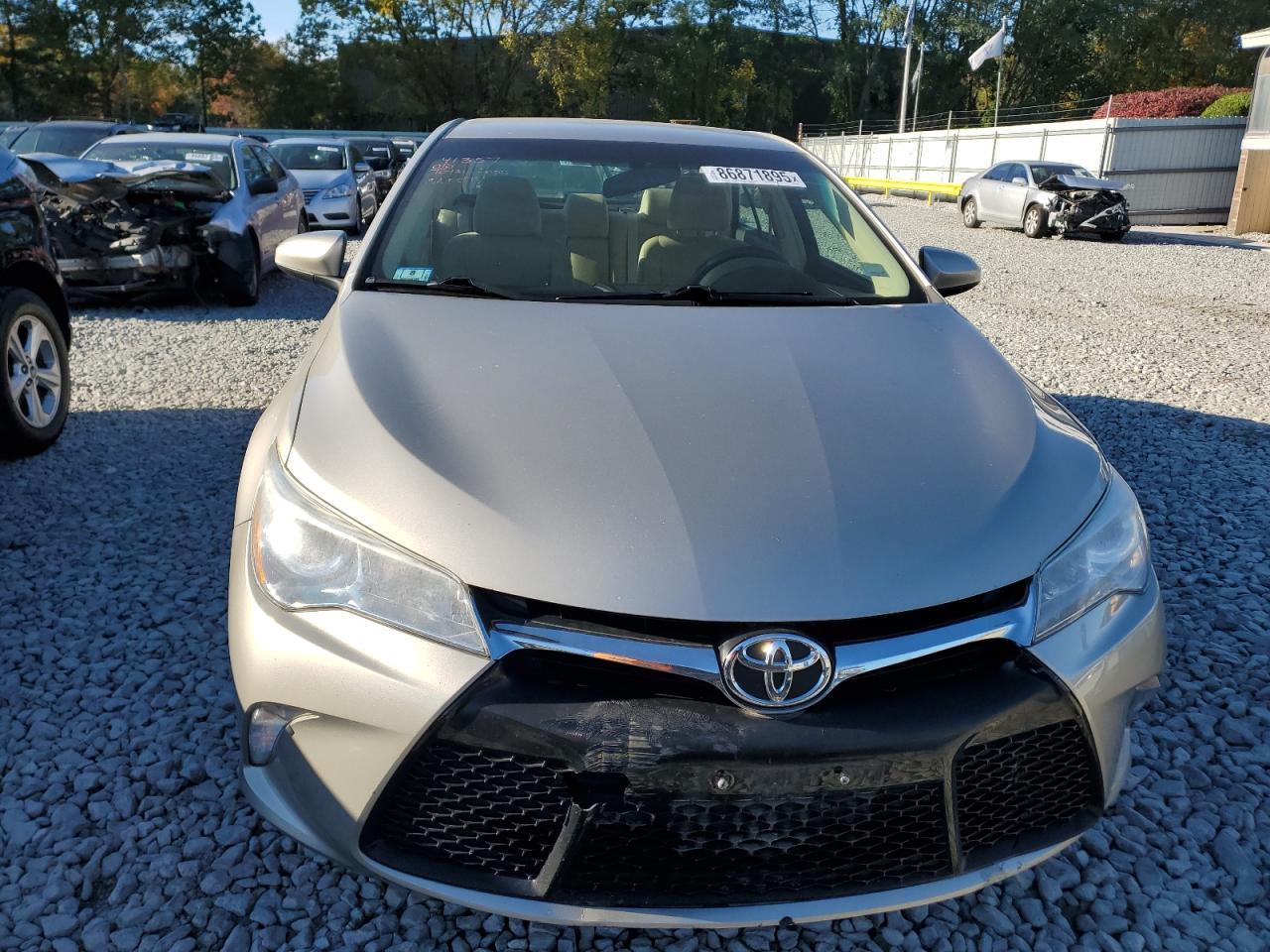 2015 TOYOTA CAMRY