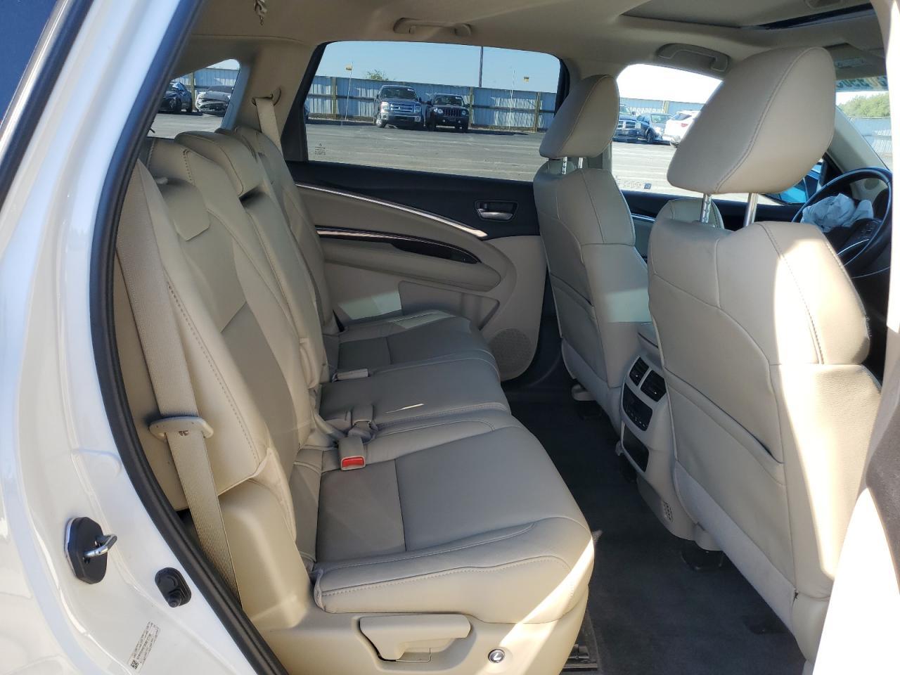 2016 ACURA MDX