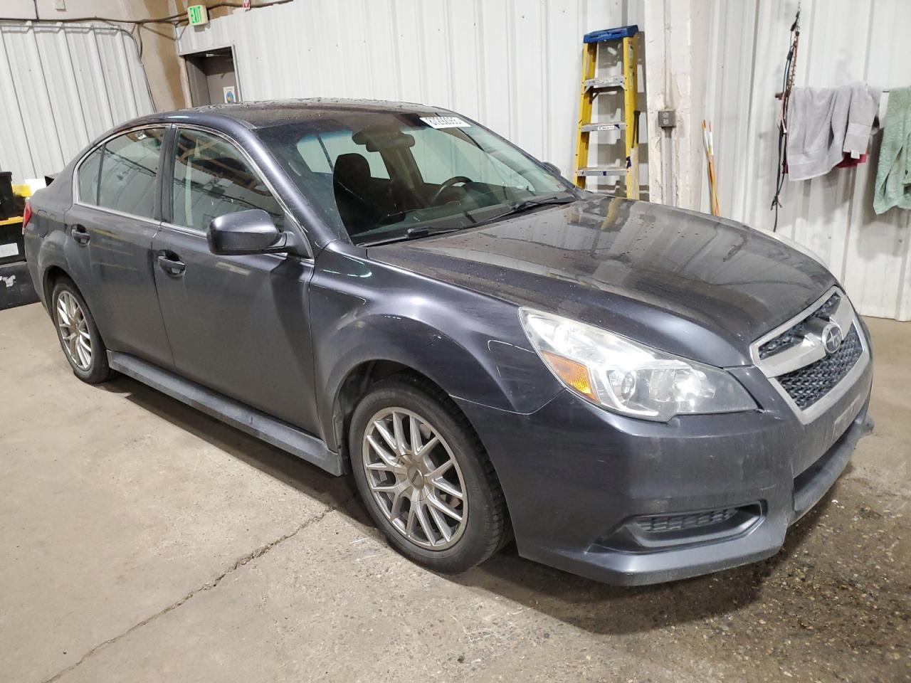 2013 SUBARU Legacy
