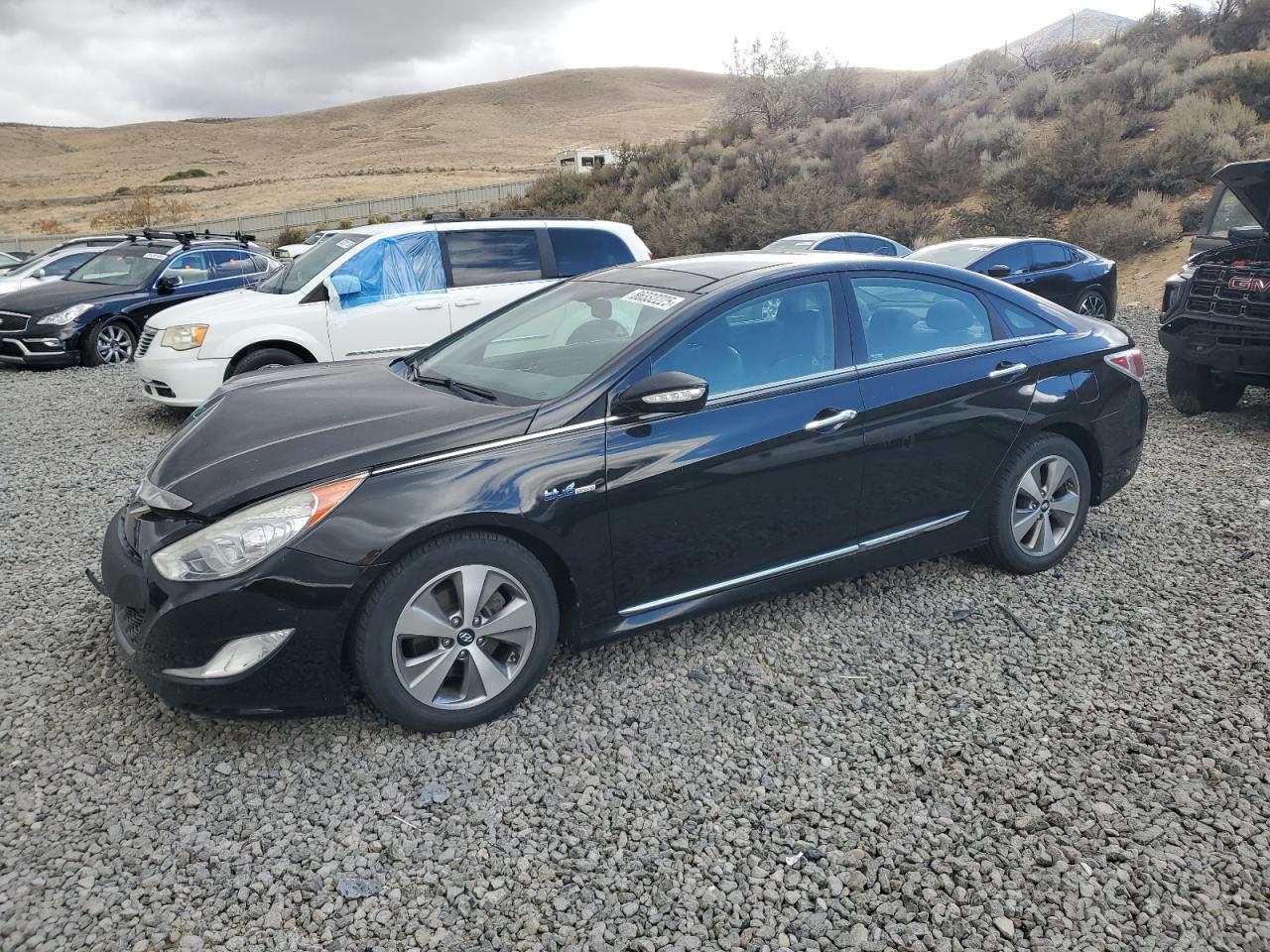 2011 HYUNDAI SONATA