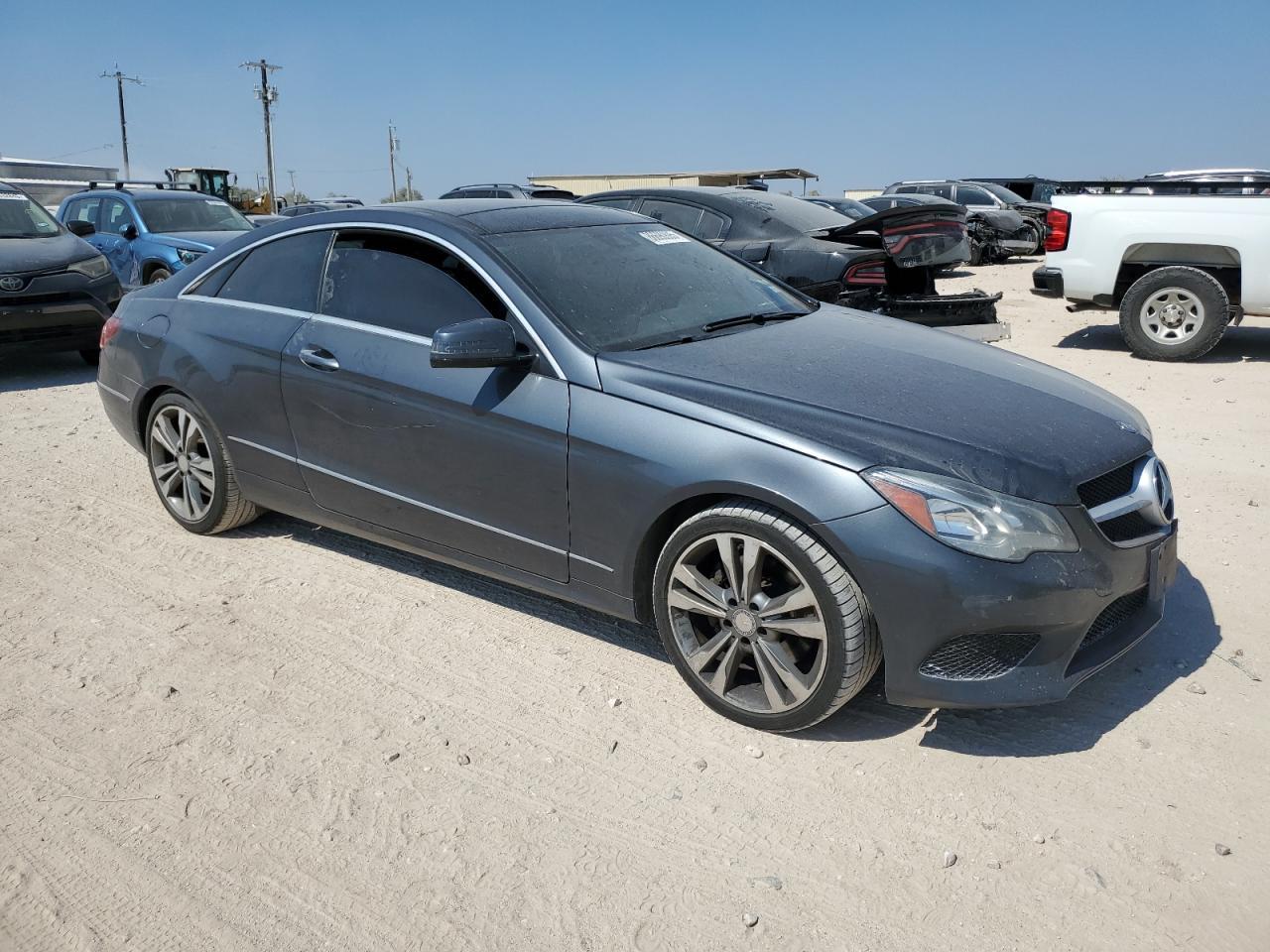 2014 MERCEDES-BENZ E-Class
