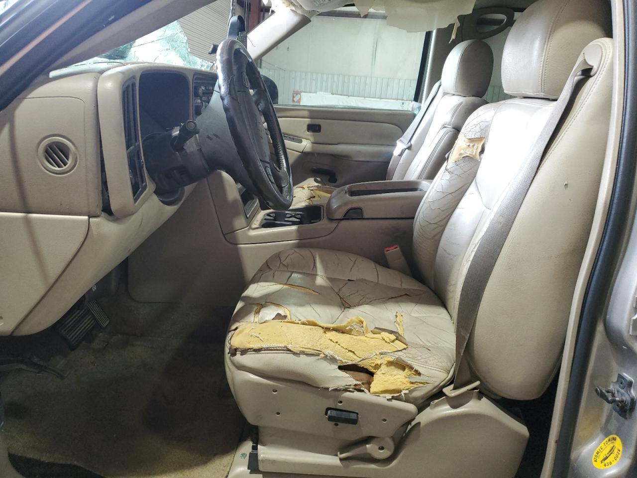 2003 CHEVROLET Suburban